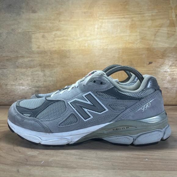 New Balance 990 v3 REFLECTIVE Made In The USA Womens Sz 10 SUEDE Running Shoes - Picture 3 of 8